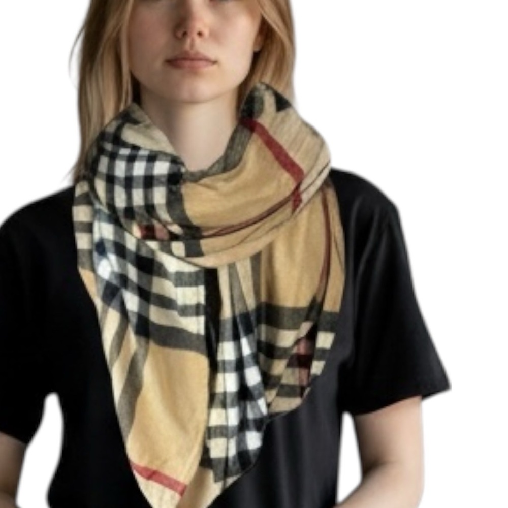 Dillard's Infinity Scarf – Designer Look Plaid – Made in Germany‎